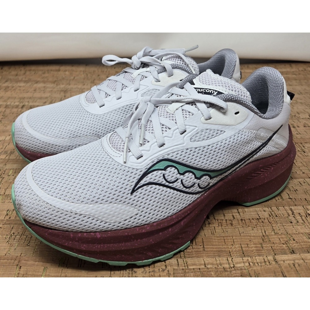 Saucony Shoes Womens 10 Axon 3 White Red Athletic Running Walking Sneakers - Picture 2 of 12